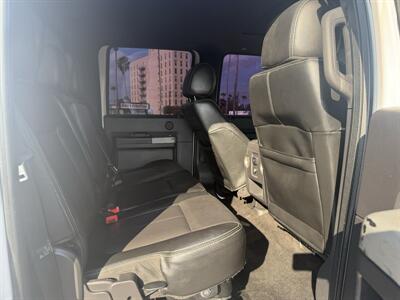 2016 Ford F-250 Super Duty Lariat   - Photo 10 - Harlingen, TX 78550