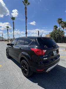 2019 Ford Escape SE   - Photo 10 - Harlingen, TX 78550