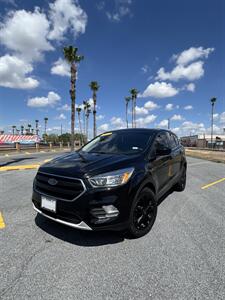 2019 Ford Escape SE   - Photo 1 - Harlingen, TX 78550
