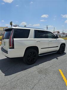 2015 Cadillac Escalade Luxury   - Photo 4 - Harlingen, TX 78550