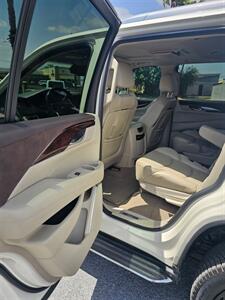 2015 Cadillac Escalade Luxury   - Photo 10 - Harlingen, TX 78550