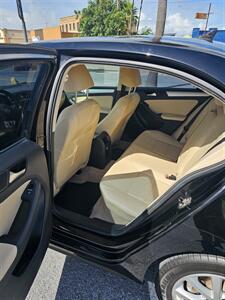 2013 Volkswagen Jetta SE   - Photo 10 - Harlingen, TX 78550