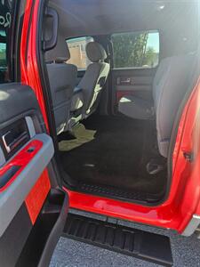 2013 Ford F-150 XLT   - Photo 8 - Harlingen, TX 78550