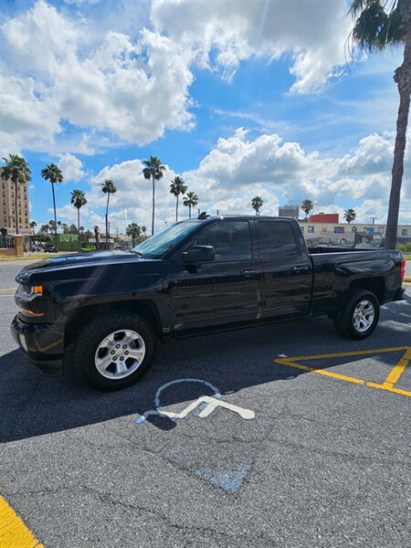 2016 Chevrolet Silverado 1500 LT Z71   - Photo 1 - Harlingen, TX 78550