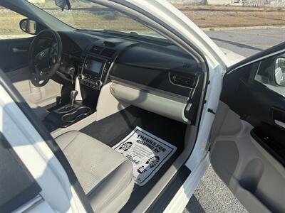 2014 Toyota Camry LE   - Photo 6 - Harlingen, TX 78550