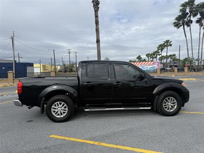 2017 Nissan Frontier SV   - Photo 6 - Harlingen, TX 78550