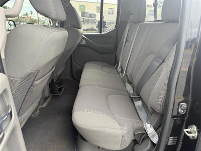 2017 Nissan Frontier SV   - Photo 11 - Harlingen, TX 78550