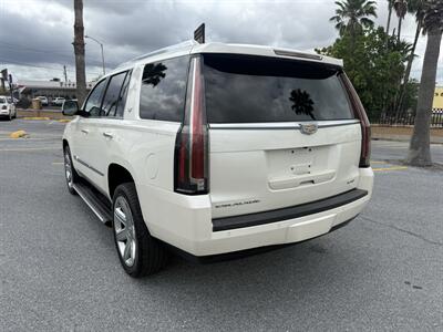 2015 Cadillac Escalade Premium   - Photo 4 - Harlingen, TX 78550