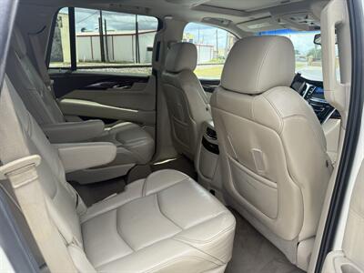 2015 Cadillac Escalade Premium   - Photo 10 - Harlingen, TX 78550