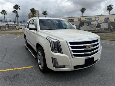2015 Cadillac Escalade Premium   - Photo 1 - Harlingen, TX 78550