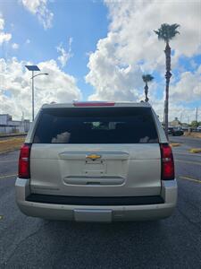2016 Chevrolet Suburban LT   - Photo 7 - Harlingen, TX 78550