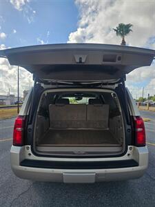 2016 Chevrolet Suburban LT   - Photo 6 - Harlingen, TX 78550