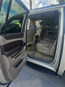 2016 Chevrolet Suburban LT   - Photo 10 - Harlingen, TX 78550