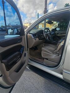 2016 Chevrolet Suburban LT   - Photo 9 - Harlingen, TX 78550