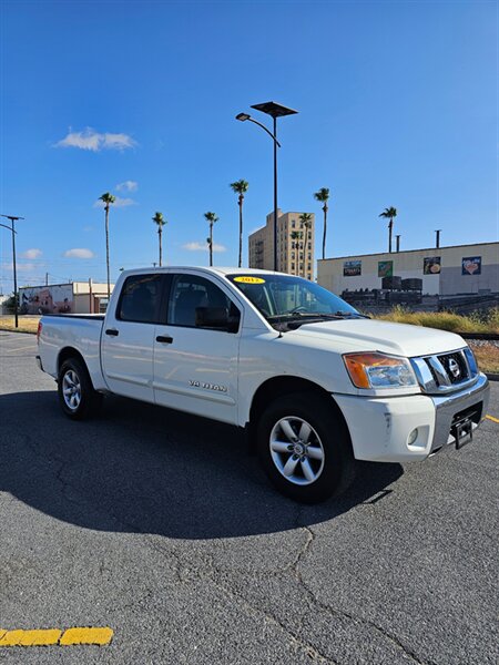 2012 Nissan Titan Blanco Camioneta 4X2 Automática
