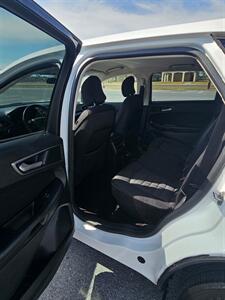 2017 Ford Edge SE   - Photo 7 - Harlingen, TX 78550
