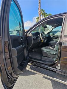 2020 Chevrolet Silverado 1500 Custom   - Photo 13 - Harlingen, TX 78550
