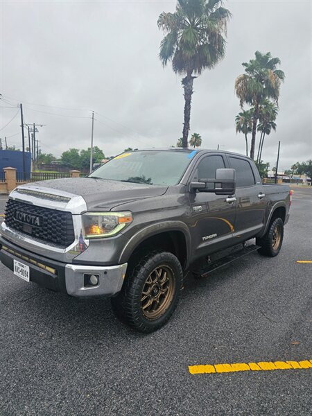2017 Toyota Tundra Limited   - Photo 1 - Harlingen, TX 78550
