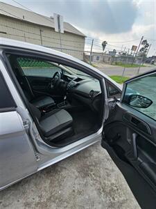 2019 Ford Fiesta S   - Photo 4 - Harlingen, TX 78550