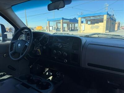 2010 Chevrolet Silverado 3500HD Work Truck   - Photo 9 - El Paso, TX 79927