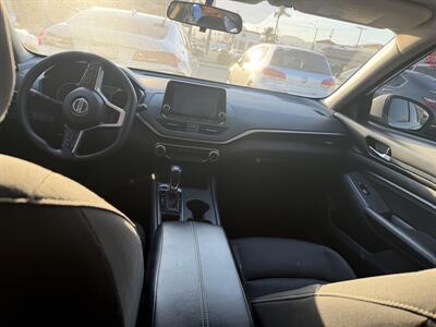 2020 Nissan Altima 2.5 S   - Photo 4 - Ventura, CA 93003