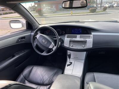2005 Toyota Avalon Limited - Photo 4 - Ventura, CA 93003