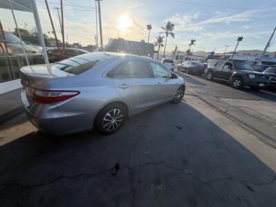2016 Toyota Camry LE - Photo 2 - Ventura, CA 93003