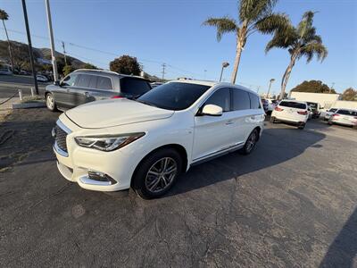 2017 INFINITI QX60 7 PASSANGER - Photo 2 - Ventura, CA 93003