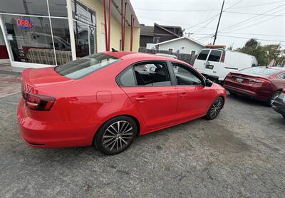 2016 Volkswagen Jetta 1.8T Sport   - Photo 2 - Ventura, CA 93003