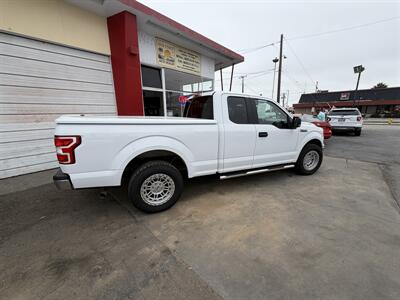 2019 Ford F-150 XLT   - Photo 2 - Ventura, CA 93003