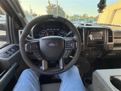 2017 Ford F-250 Super Duty XLT   - Photo 8 - Eugene, OR 97402