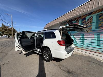 2010 Toyota Sequoia Platinum - Photo 7 - Eugene, OR 97402