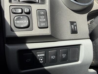 2010 Toyota Sequoia Platinum - Photo 21 - Eugene, OR 97402