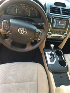 2012 Toyota Camry LE - Photo 5 - Eugene, OR 97402