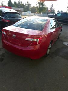 2012 Toyota Camry LE - Photo 10 - Eugene, OR 97402