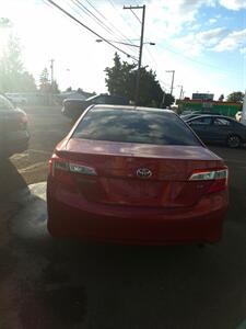 2012 Toyota Camry LE - Photo 9 - Eugene, OR 97402