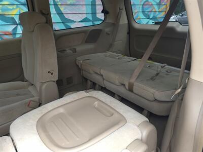 2007 Kia Sedona - Photo 7 - Eugene, OR 97402