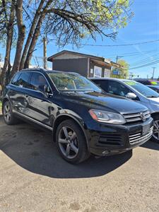 2012 Volkswagen Touareg TDI Sport   - Photo 1 - Eugene, OR 97402