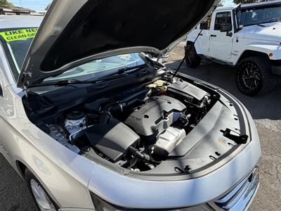 2014 Chevrolet Impala LT - Photo 14 - Eugene, OR 97402