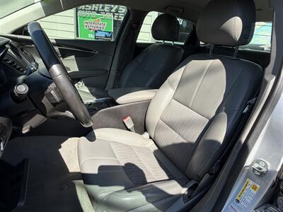2014 Chevrolet Impala LT - Photo 11 - Eugene, OR 97402