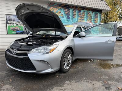 2016 Toyota Camry SE   - Photo 6 - Eugene, OR 97402