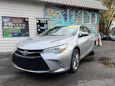 2016 Toyota Camry SE   - Photo 1 - Eugene, OR 97402