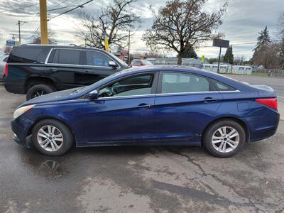2011 Hyundai SONATA GLS - Photo 2 - Eugene, OR 97402