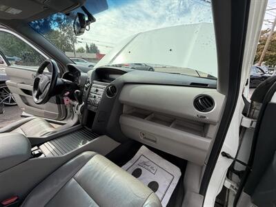2011 Honda Pilot EX-L w/DVD - Photo 9 - Eugene, OR 97402