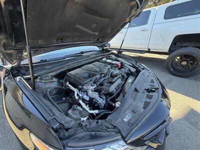 2018 Toyota Camry XSE - Photo 16 - Eugene, OR 97402