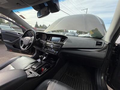 2014 Kia Cadenza Limited - Photo 13 - Eugene, OR 97402