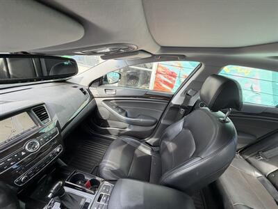 2014 Kia Cadenza Limited - Photo 11 - Eugene, OR 97402