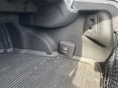 2014 Kia Cadenza Limited - Photo 17 - Eugene, OR 97402