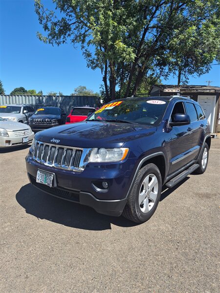 2012 Jeep Grand Cherokee Laredo   - Photo 1 - Eugene, OR 97402