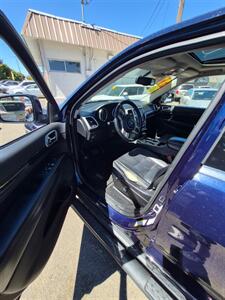 2012 Jeep Grand Cherokee Laredo - Photo 3 - Eugene, OR 97402